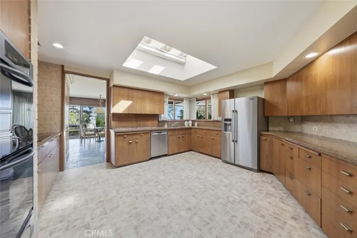 100 Saddleback, Rolling Hills, California 90274