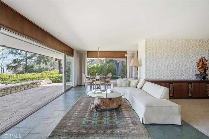 100 Saddleback, Rolling Hills, California 90274