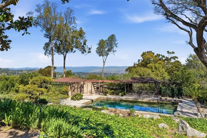 100 Saddleback, Rolling Hills, California 90274