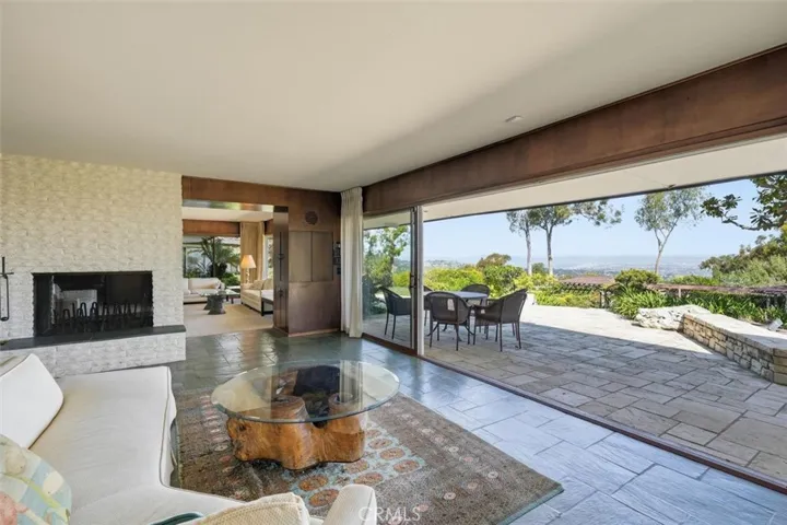 100 Saddleback, Rolling Hills, California 90274