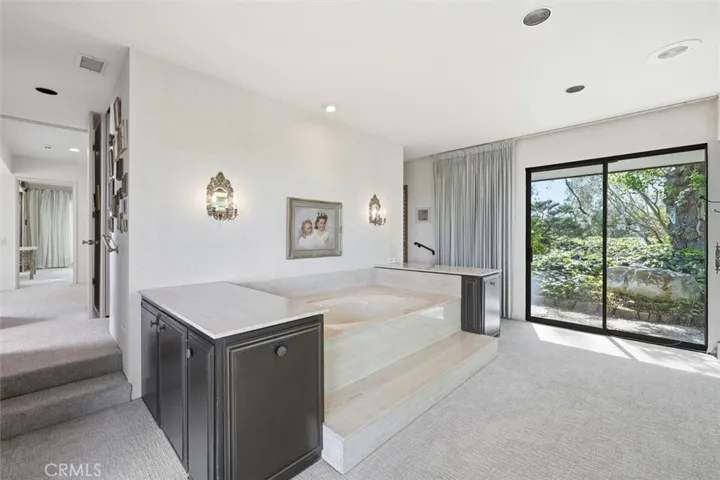 100 Saddleback, Rolling Hills, California 90274