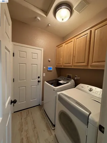 6492 Altamar Circle, Livermore, California 94551