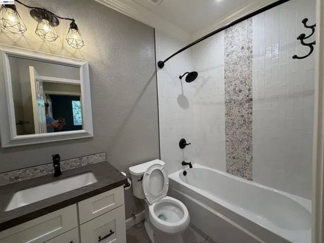 6492 Altamar Circle, Livermore, California 94551