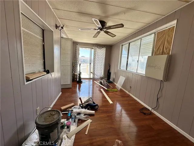 14411 Palmdale Road 6, Victorville, California 92392
