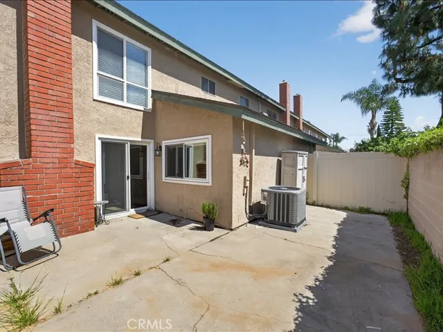 Private Patio - Perfect for outdoor dining, relaxing or enjoying the peaceful surroundings