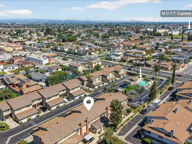 5442 Villa 4, Cypress, California 90630