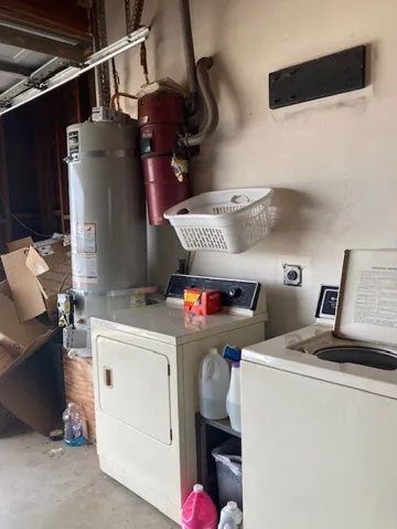 BASEMENT WSHR/DRYER