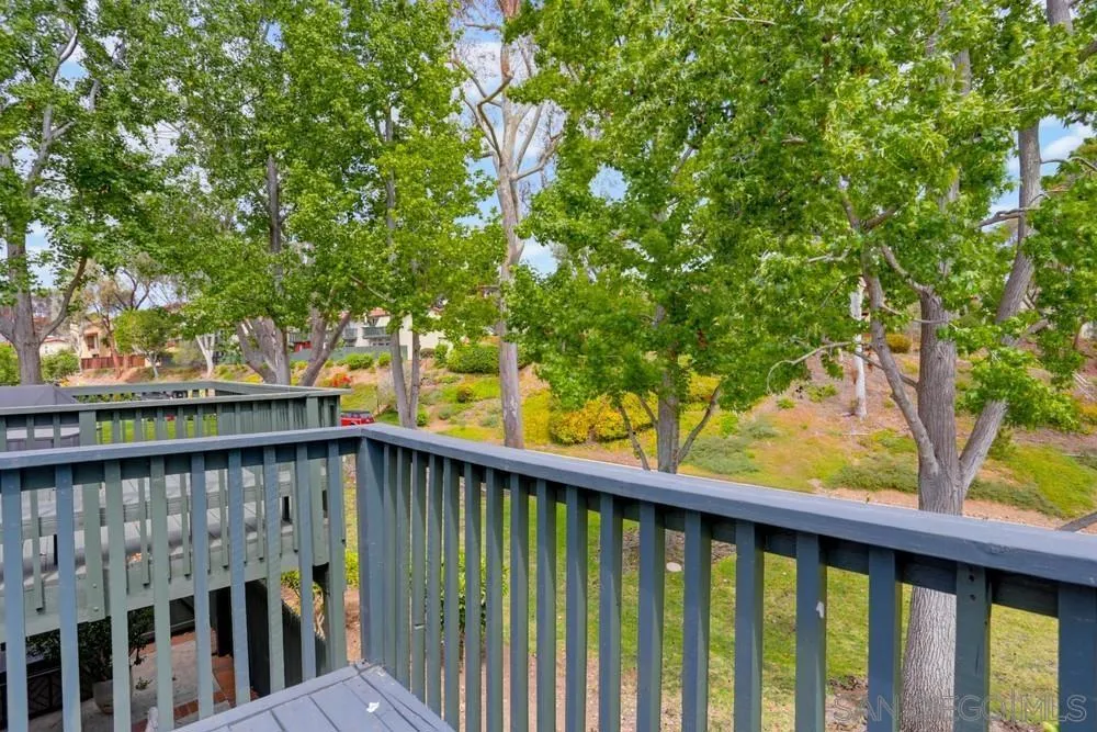 6968 Camino Amero, San Diego, California 92111 — photo 5