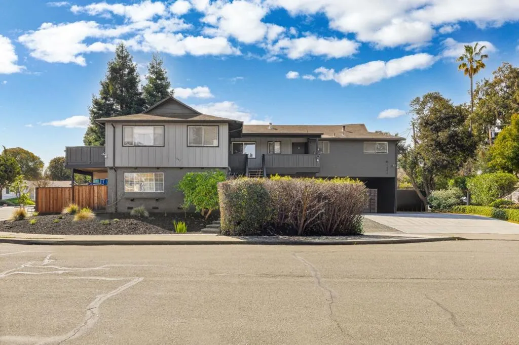 172 Permanente Way