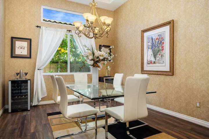 14-web-or-mls-CBPaseo_OPMG_0226_014