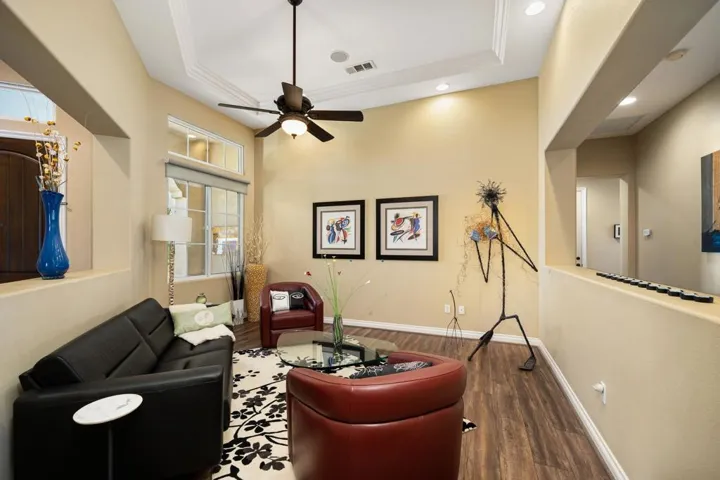 12-web-or-mls-CBPaseo_OPMG_0226_012