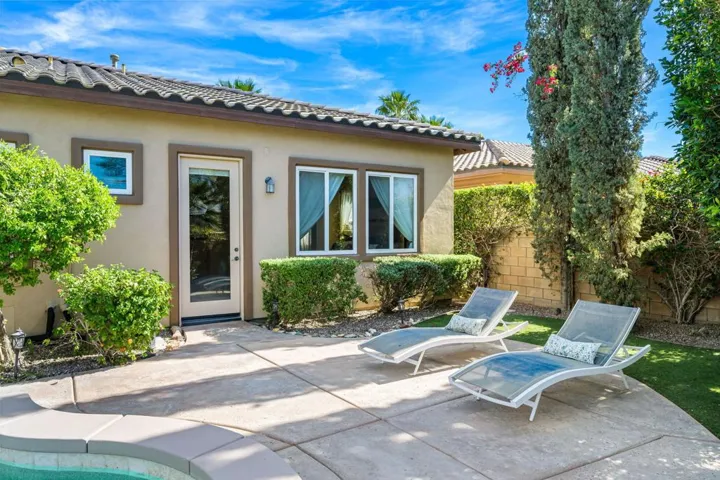 36-web-or-mls-CBPaseo_OPMG_0226_036