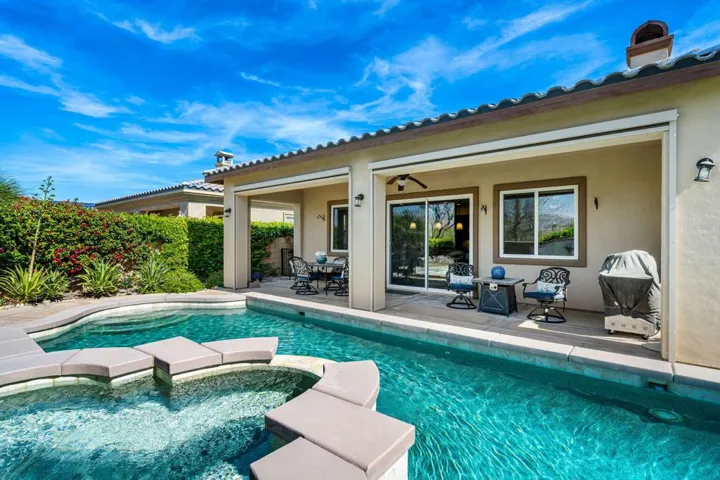 37-web-or-mls-CBPaseo_OPMG_0226_037