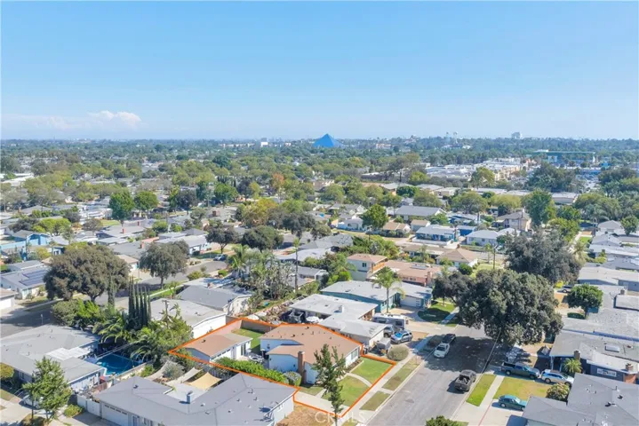 2430 Marber, Long Beach, California 90815