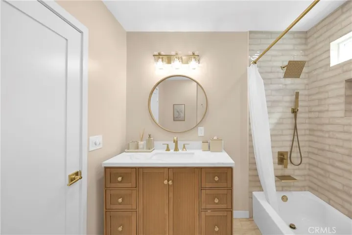 2430 Marber, Long Beach, California 90815