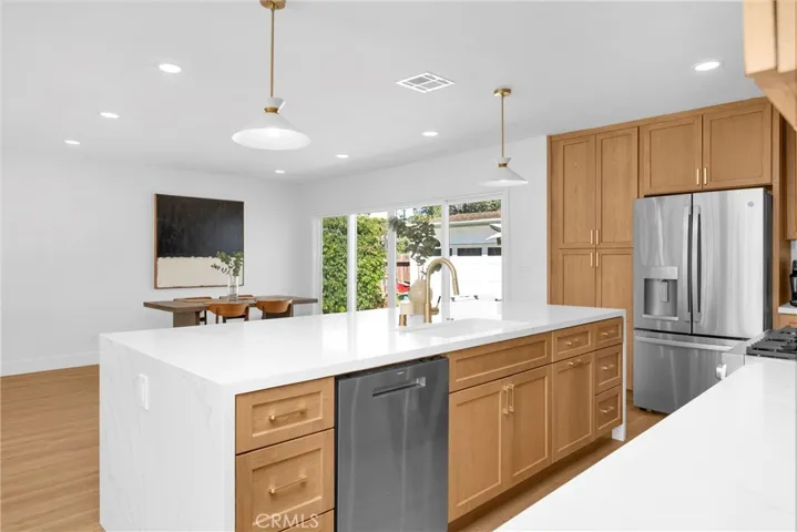 2430 Marber, Long Beach, California 90815