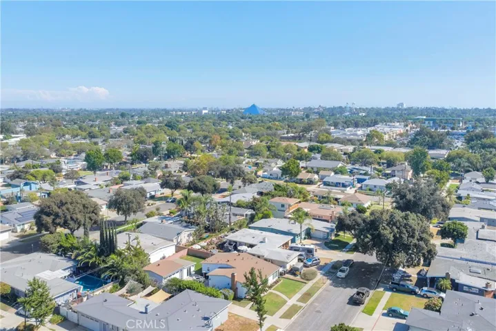 2430 Marber, Long Beach, California 90815