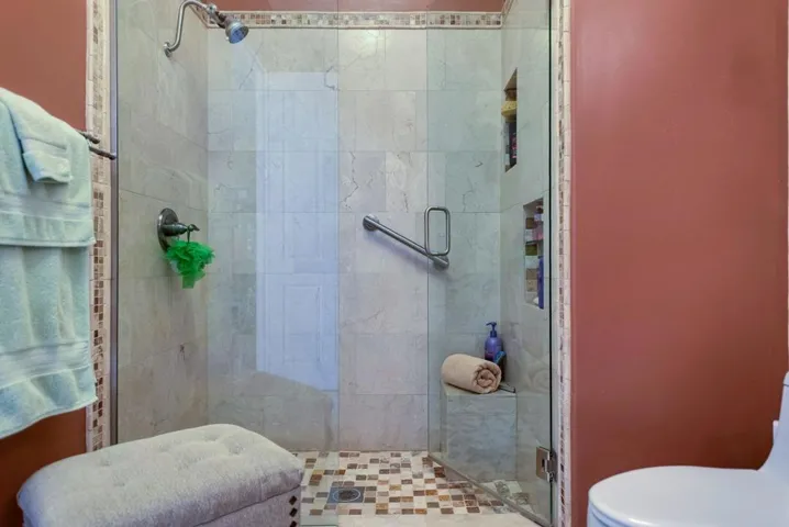 SR #5 Bath 2