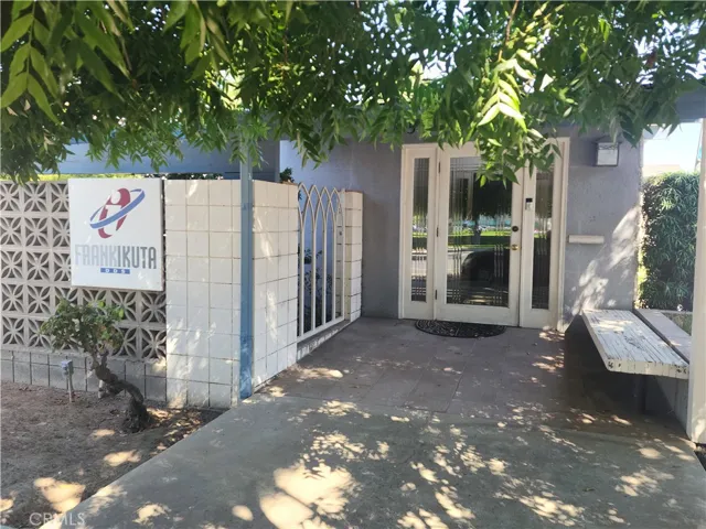 Inviting entry to 1655 8th Street Office