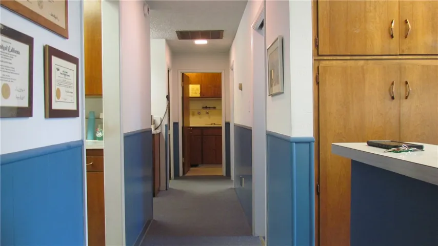 Hall to offices/operatories