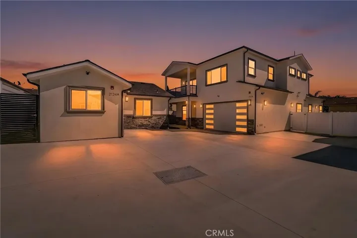 New Main Residence with Casita (ADU)