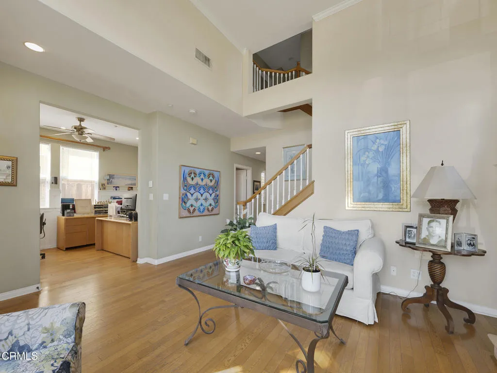 7101 Oso Ave #16, Winnetka -HsHProd-11