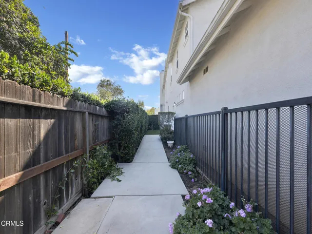 7101 Oso Ave #16, Winnetka -HsHProd-38