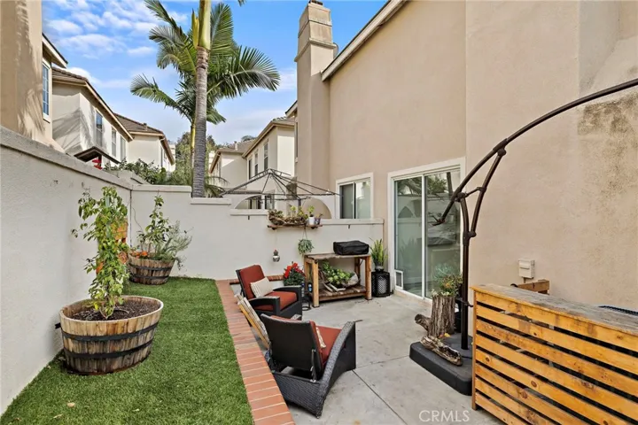 156 Seacountry Lane, Rancho Santa Margarita, California 92688