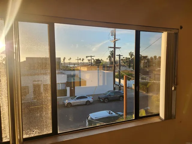 Yes, that is Mission Bay in the distance...