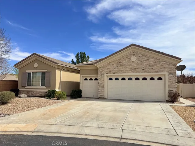 10906 Rockaway Glen, Apple Valley, California 92308