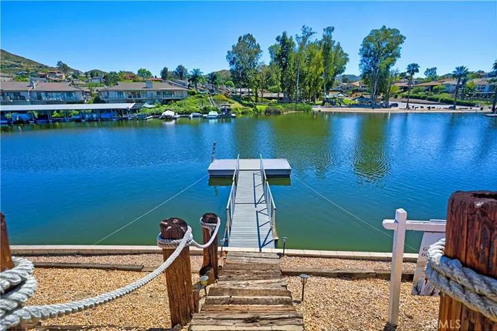 30449 Sea Horse, Canyon Lake, California 92587