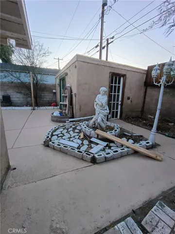 Extra room outside