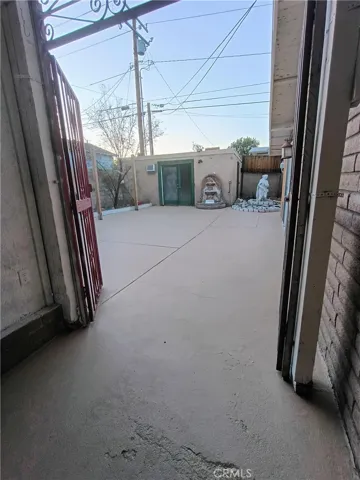 Huge back and side yards w/ extra room