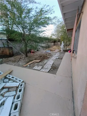 Huge back and side yards