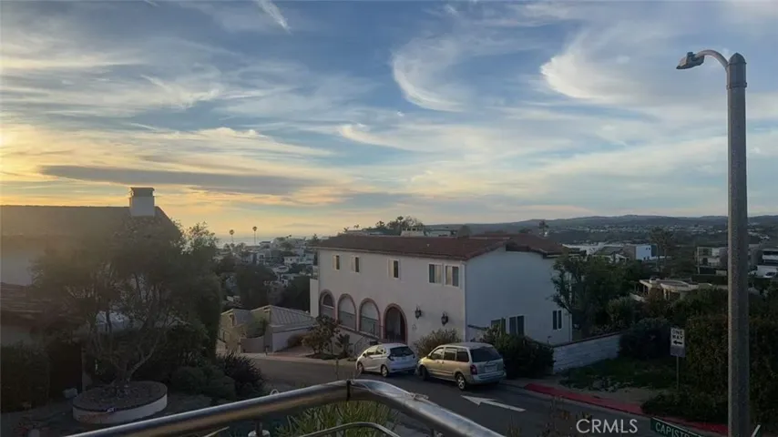 988 Acapulco, Laguna Beach, California 92651