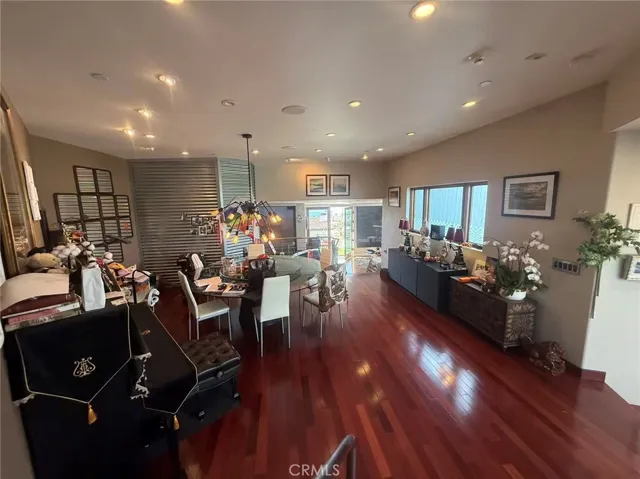 988 Acapulco, Laguna Beach, California 92651