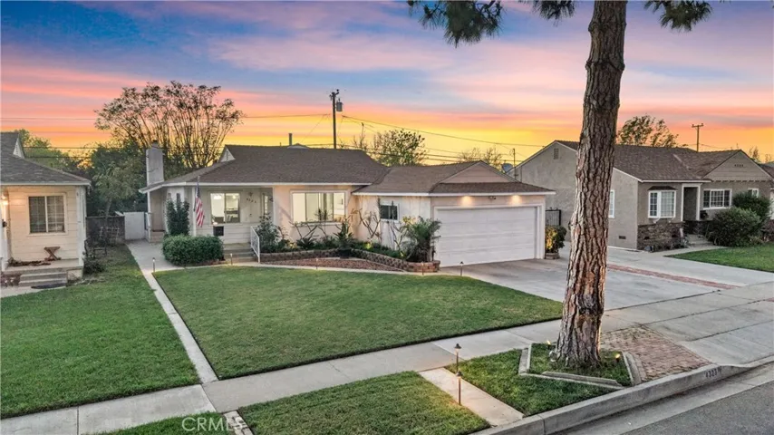 4323 Knoxville, Lakewood, California 90713