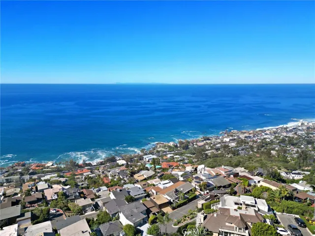 2581 Iris, Laguna Beach, California 92651