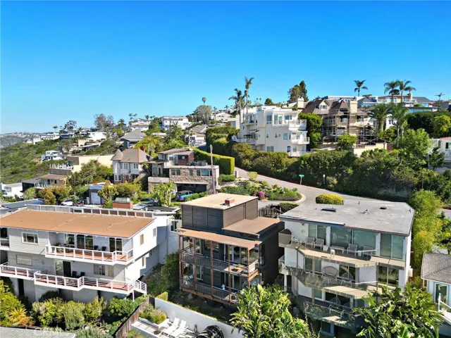 2581 Iris, Laguna Beach, California 92651