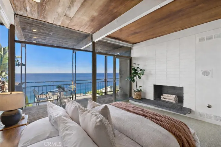 2581 Iris, Laguna Beach, California 92651