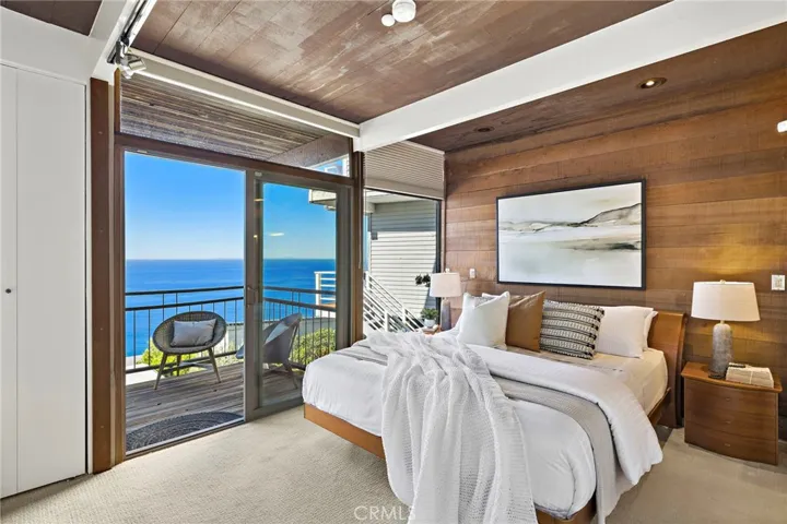 2581 Iris, Laguna Beach, California 92651