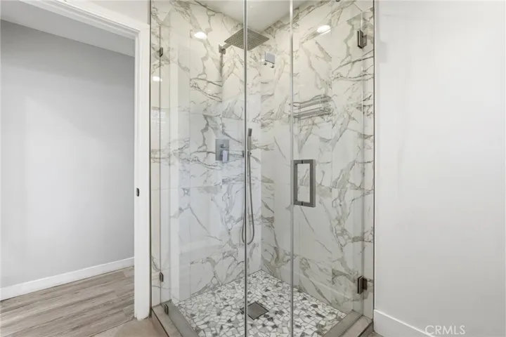 Downstairs Bathroom #1