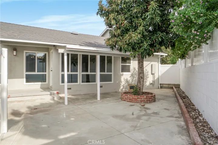 7909- Main house