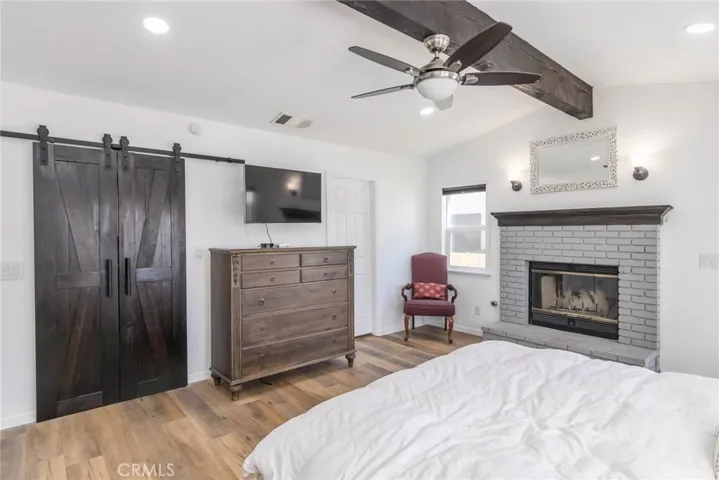 14363 Ironsides, Helendale, California 92342