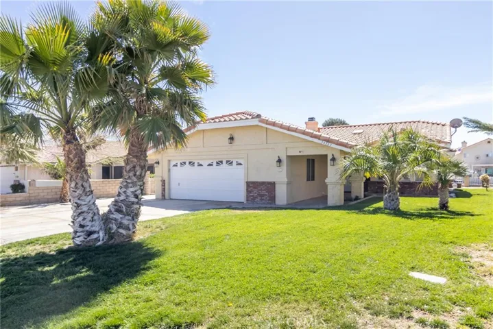 14363 Ironsides, Helendale, California 92342