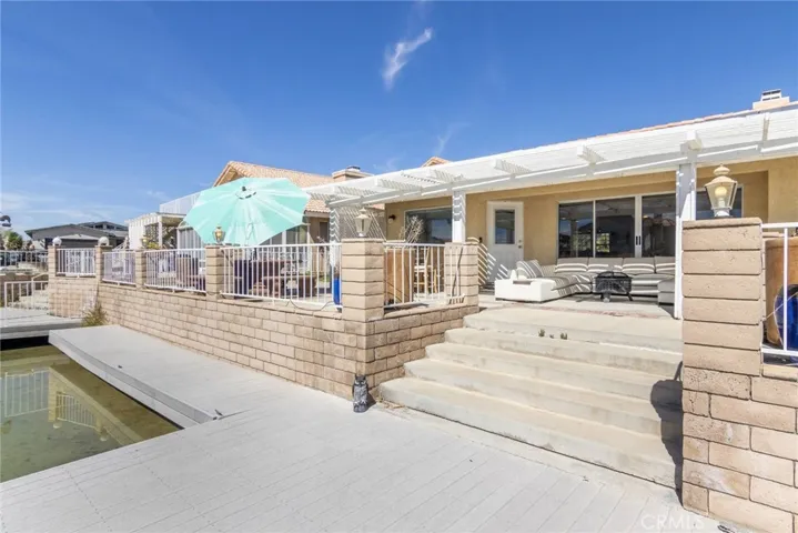 14363 Ironsides, Helendale, California 92342
