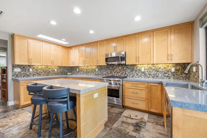 32-web-or-mls-2H8A2467