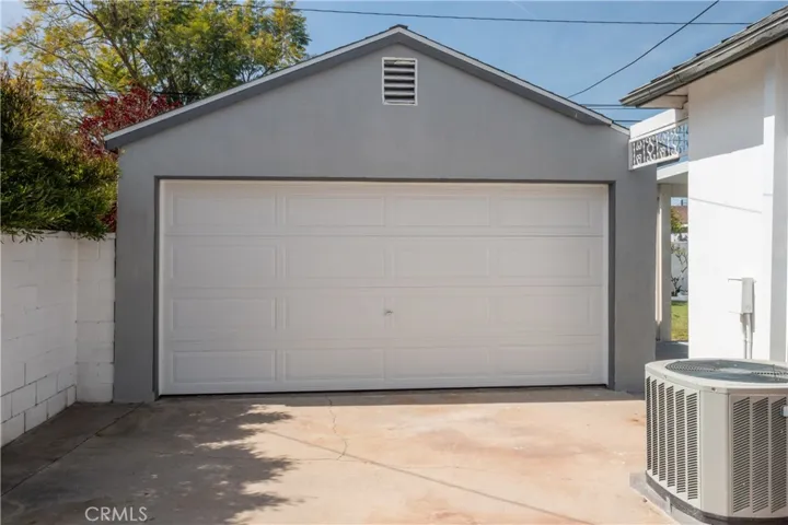 6119 Blackthorne Avenue, Lakewood, California 90712