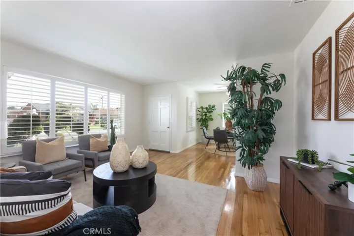 6119 Blackthorne Avenue, Lakewood, California 90712