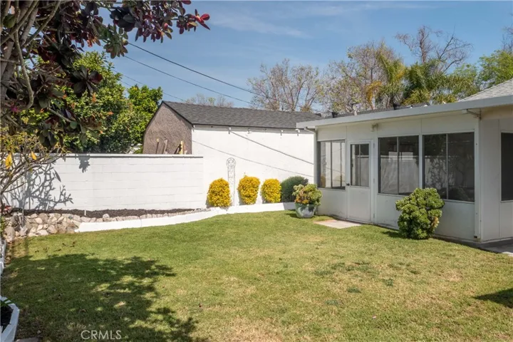 6119 Blackthorne Avenue, Lakewood, California 90712